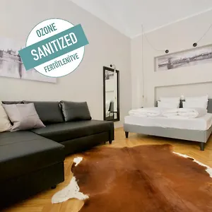  Apartman Standard By Hi5 - Steindl Street Magyarország